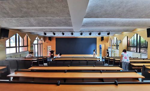 西安建大華清小學階梯教室音視頻系統(tǒng)